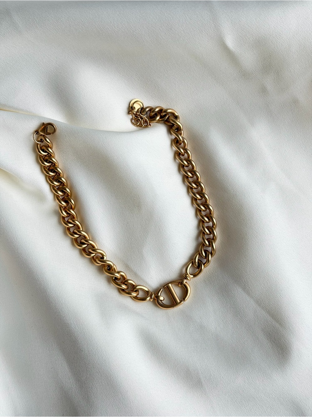 DIOR- Gold Chunky Chain Necklace